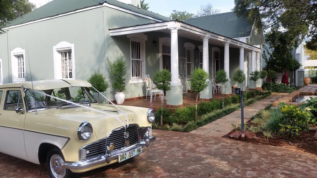 Bauhenia Guesthouse Potchefstroom Eksteriør billede